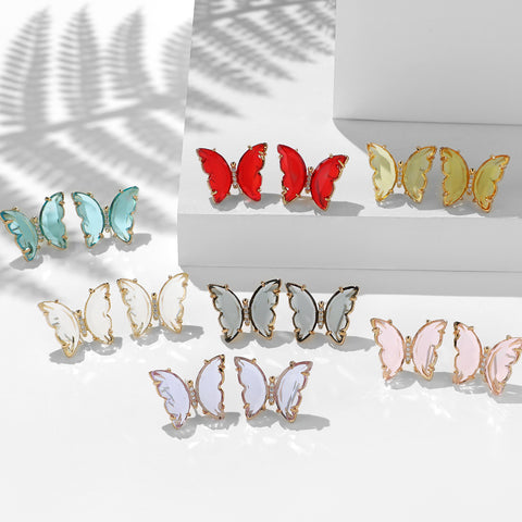 Arzonai Shiny Color Glass Butterfly Stud Earrings Clear Crystal Butterfly Earrings For Girls Gift for Girls and Women