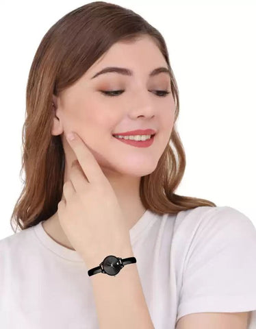 Arzonai Attractive Fashion Watch For Women And Girl