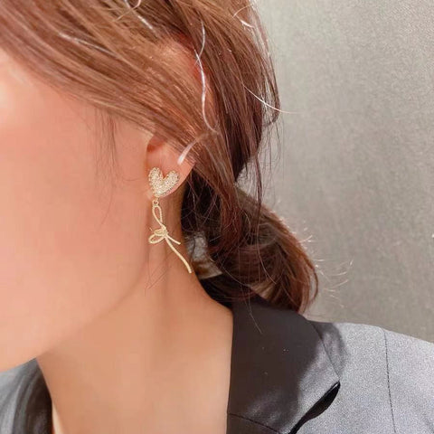 Arzonai with the same paragraph full diamond big love bow earrings ladylike temperament heart-shaped light luxury exaggerated earrings