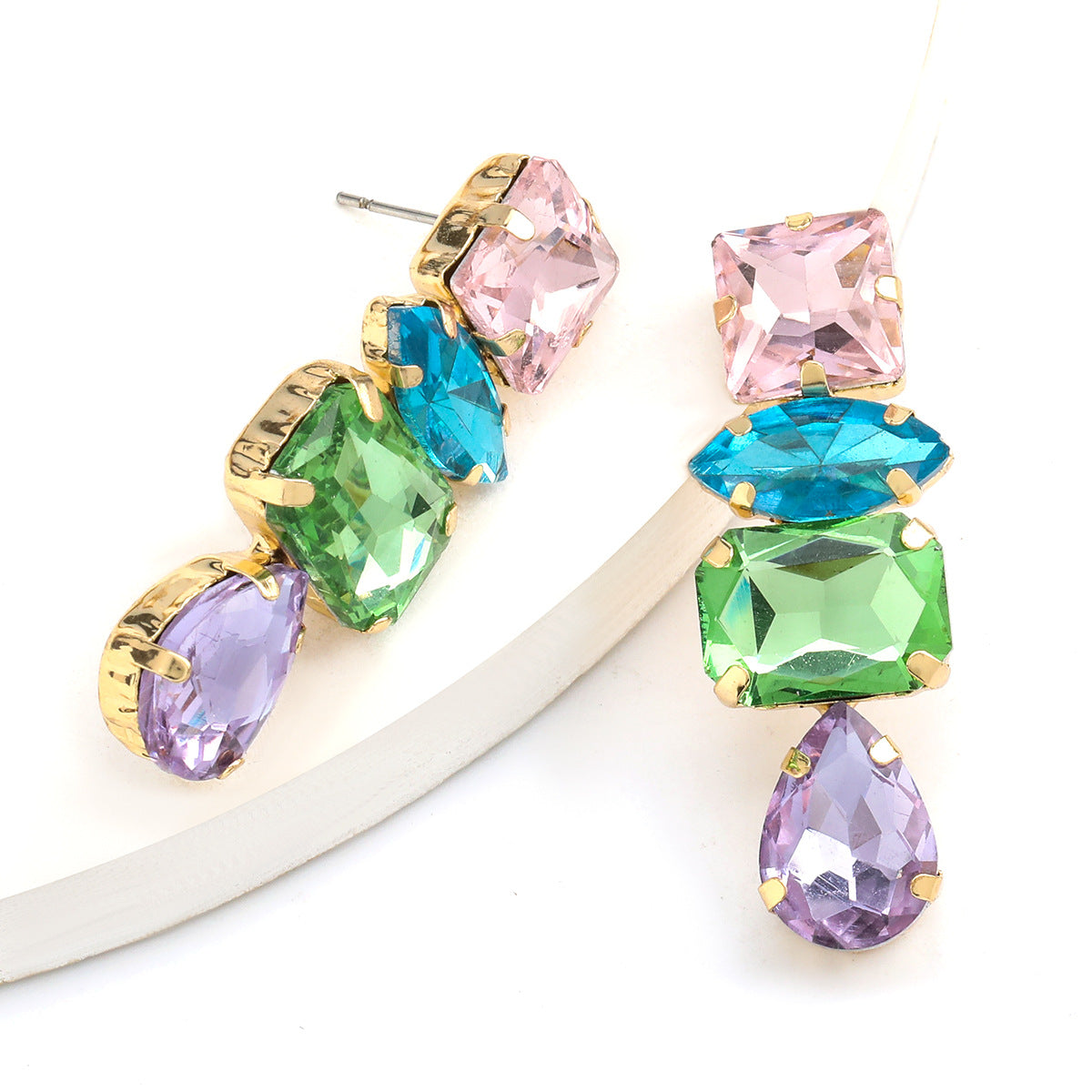 Arzonai Fashion color diamond series geometric glass diamond diamond super flash full diamond earrings trendy women European and American temperament super fairy earrings