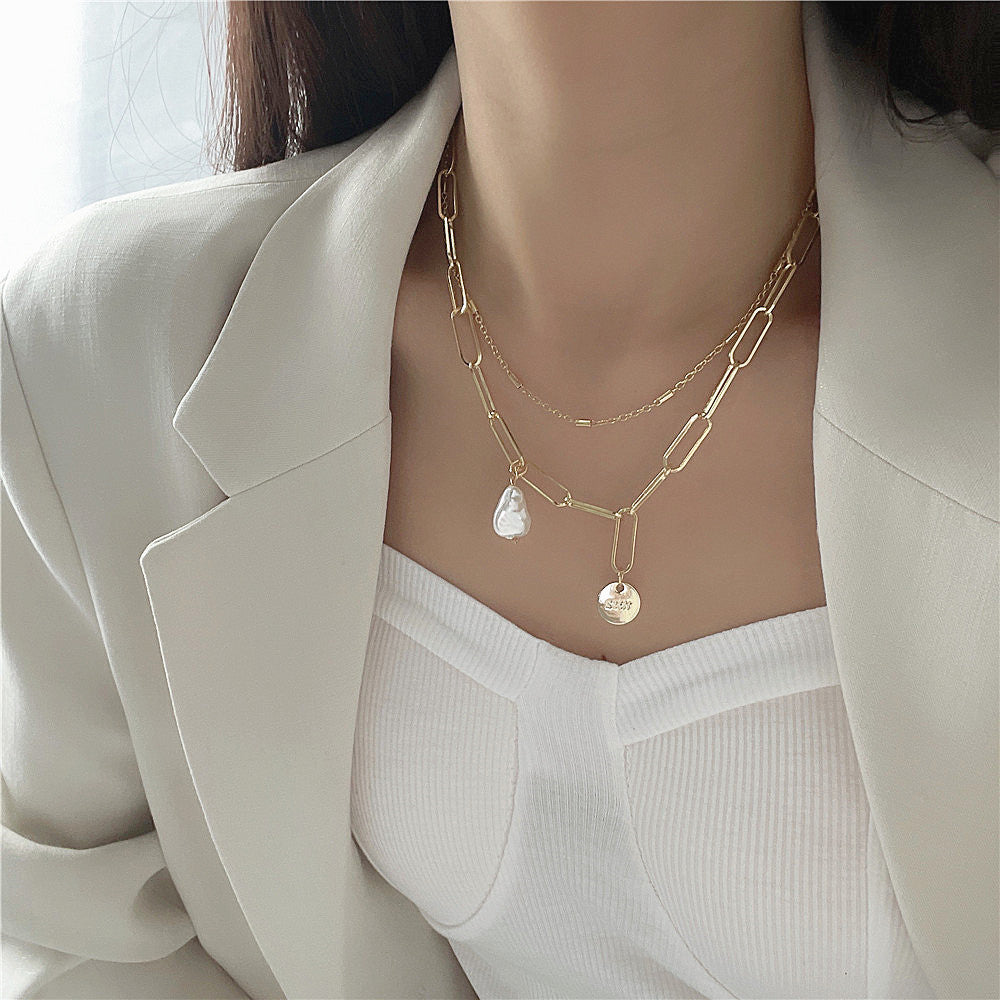 Arzonai double-layer shaped pearl pendant necklace female simple hip-hop hot girl round card letter gold collarbone chain