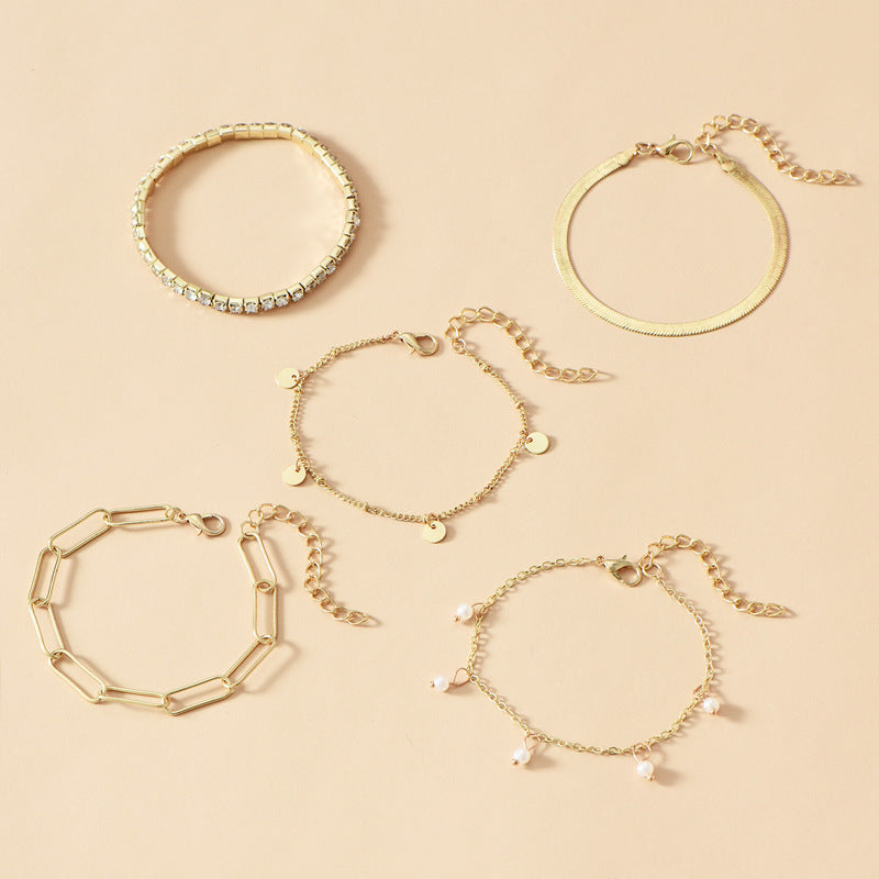 Arzonai Pack of 5 new ladies multi-layer bracelet fashion street shooting pearl crystal bracelet gold-plated wild DIY bracelet women