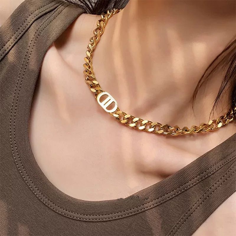 Arzonai European and American ins net red gold thick chain letter necklace female hip-hop personality short collarbone chain all-match necklace