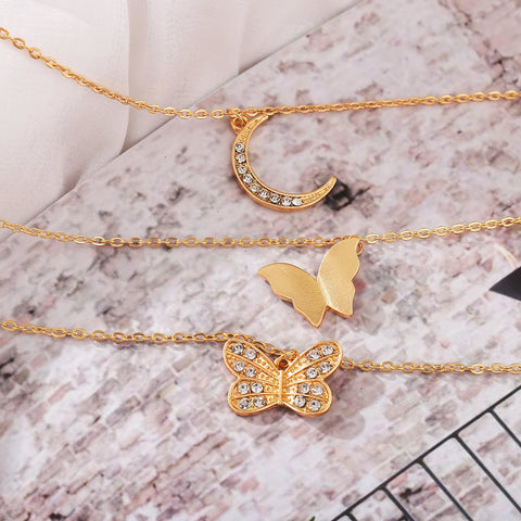 Arzonai European and American cross-border new personality creative simple fashion retro butterfly moon multi-layer necklace for ladies