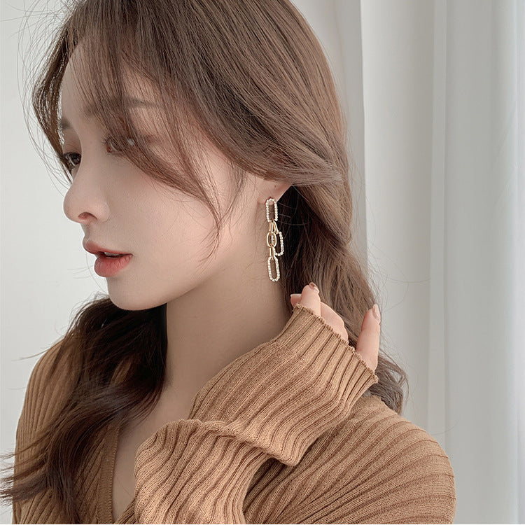 Arzonai South Korea's Dongdaemun fashion metal chain earrings long tassel temperament rhinestone earrings for women and Girls