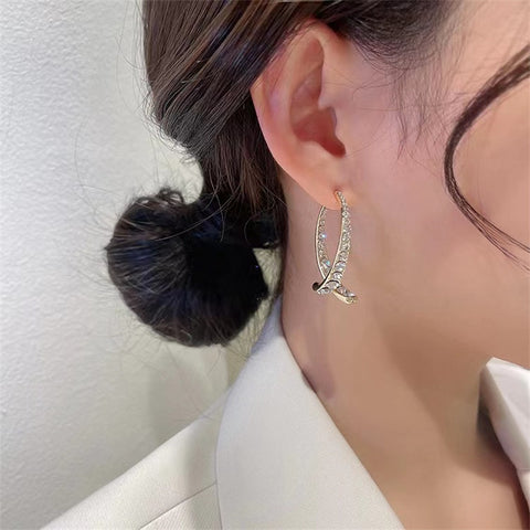 Arzonai South Korea's Dongdaemun   needle new diamond-studded rear hanging cross unique niche design earrings all-match earrings women