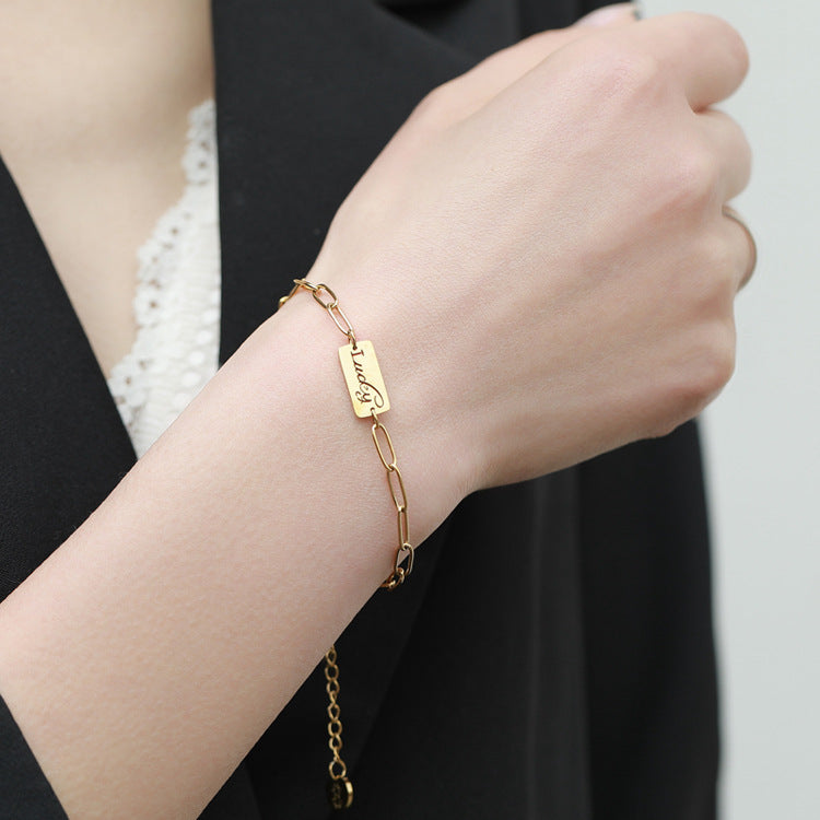 Arzonai Cross-border trendy ins simple fashion gold paper clip chain lucky lucky square brand ladies bracelet