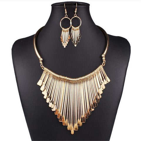 Arzonai Occidental new luxury fashion temperament versatile multi-layer tassel necklace set ornaments wholesale hot sale