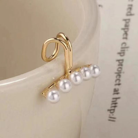 Arzonai  same Korean simple temperament pearl bone clip personality elegant no ear hole ear clip for women and Girls