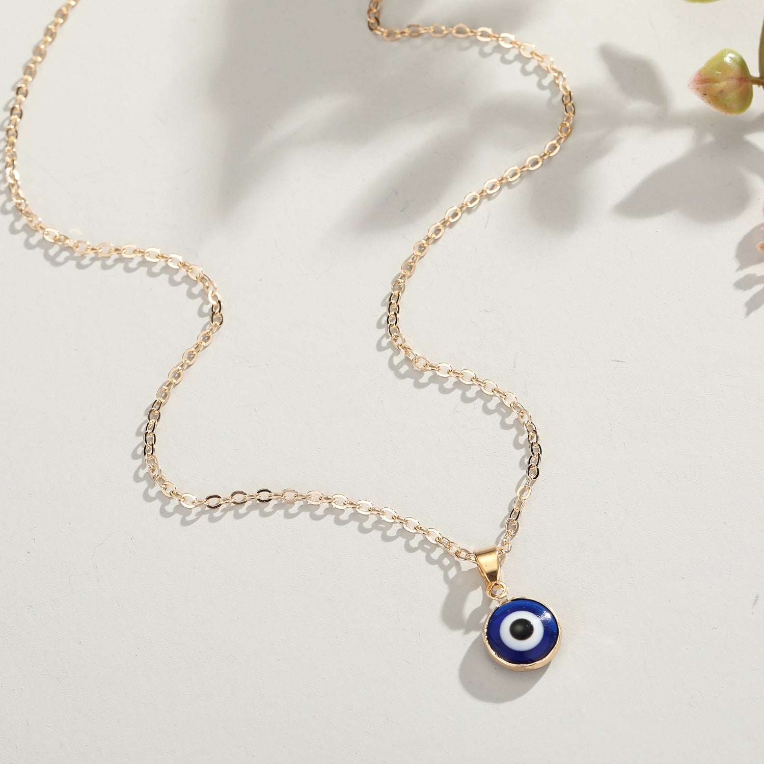 Arzonai Turkish Blue Eyes Pendant Necklace Wild Surround Rim Eyes Necklace Wholesale Ladies Accessories