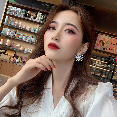 Arzonai Needle Goddess of Fortune Sun Full Diamond Luxury Earrings New Trendy Stud Earrings Korean Exaggerated Earrings Women