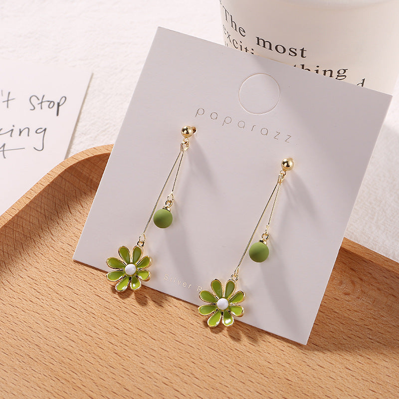 Arzonai Avocado green flower daisy fresh all-match earrings 2022 new trendy Korean temperament ear clips without ear holes