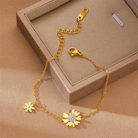 Arzonai New titanium steel small daisy bracelet female gold bracelet does not fade light luxury niche design jewelry wholesale