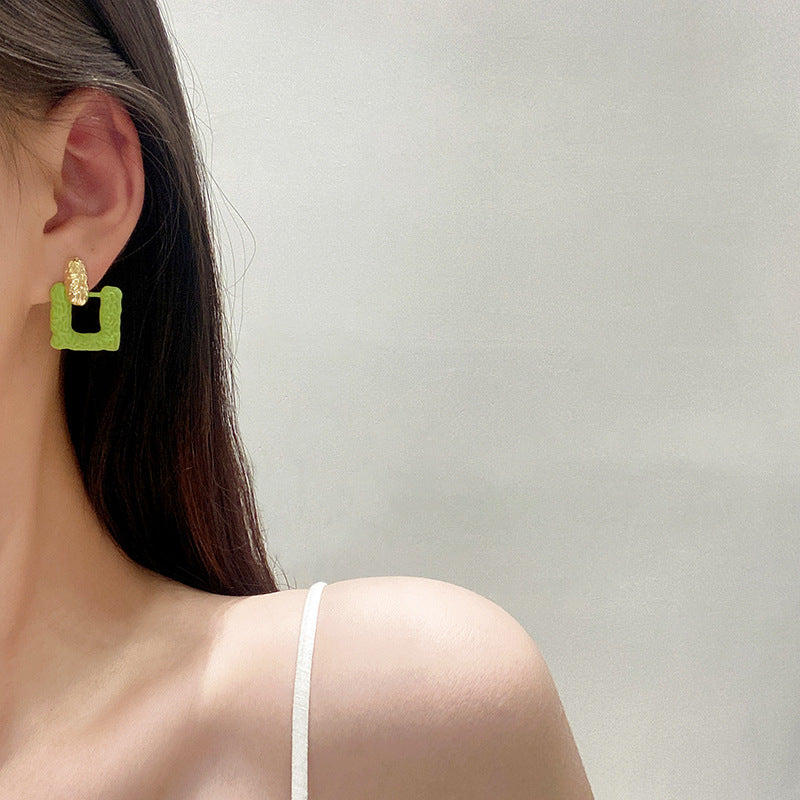 Arzonai Summer Small Fresh Green Earrings Female Simple Versatile Mori Earrings S925 Silver Needle Niche Design Ear Jewelry