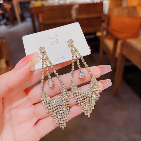 Arzonai Temperament long tassel earrings female net red 2022 new trend Korean full diamond trend high-end light luxury earrings