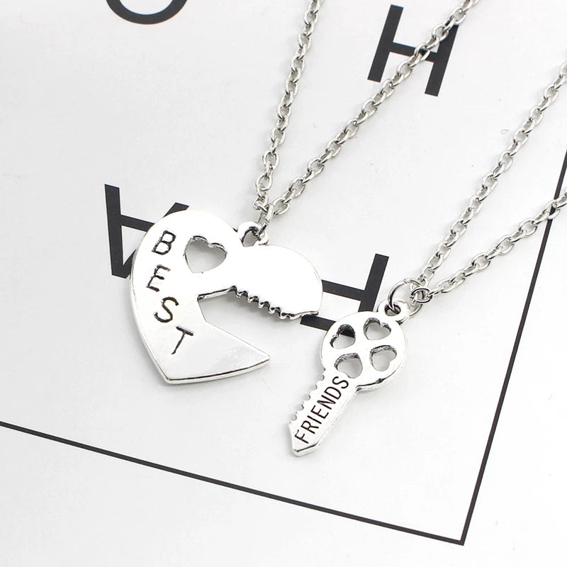 Arzonai  2Pcs/set Heart Design Key Lock Pendant Best Friends Forever Love Necklace For Couple