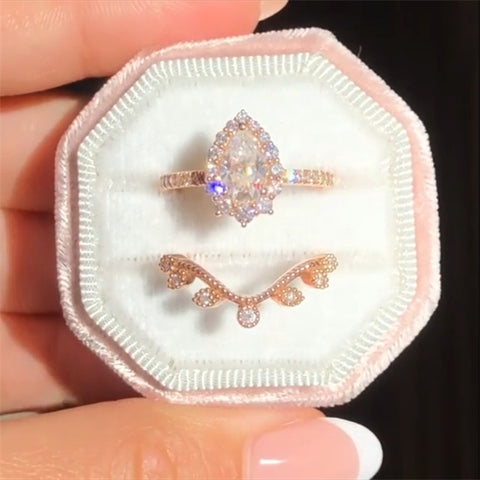 Arzonai  best selling new boutique diamond set ring European and beautiful fashion golden drop-shaped crown ring