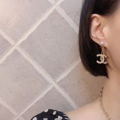 Arzonai Double C earrings 2020 new trendy micro-inlaid cold wind earrings female 925 sterling silver needle full diamond Korean earrings