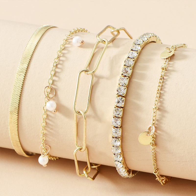 Arzonai Pack of 5 new ladies multi-layer bracelet fashion street shooting pearl crystal bracelet gold-plated wild DIY bracelet women