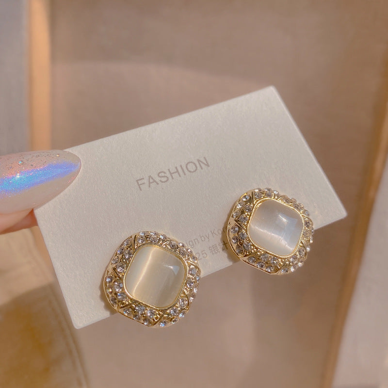 Arzonai Korean version of super fairy opal geometric earrings women's new temperament elegant diamond super flash earrings trend for women and Girls