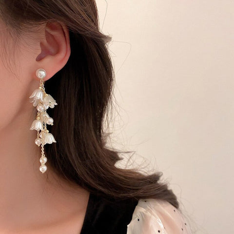 Arzonai Unique Lily of The Valley Flower Dangle Earrings /Korean Style /Retro Delicate Earrings /Temperament Long Tassel Earrings/Japanese Gifts