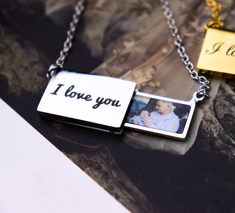 Arzonai I LOVE YOU  Engraving Photo Locket � Mail Envelope Necklace � Sentimental Gifts For Her � Personalized Jewelry For Girlfriend Fianc�e Wife