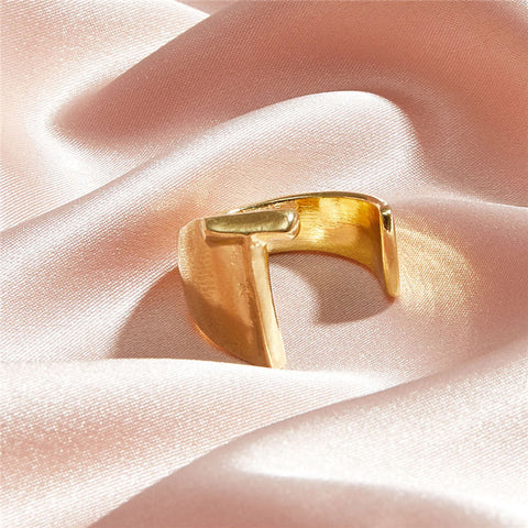 Arzonai Alphabet A- Z letter ring chunky name irregular gold ring adjustable initial statement ring