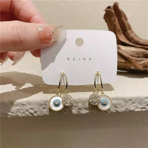 Arzonai  Sea's daughter earrings new trendy high-end earrings Korean temperament net red niche design earrings