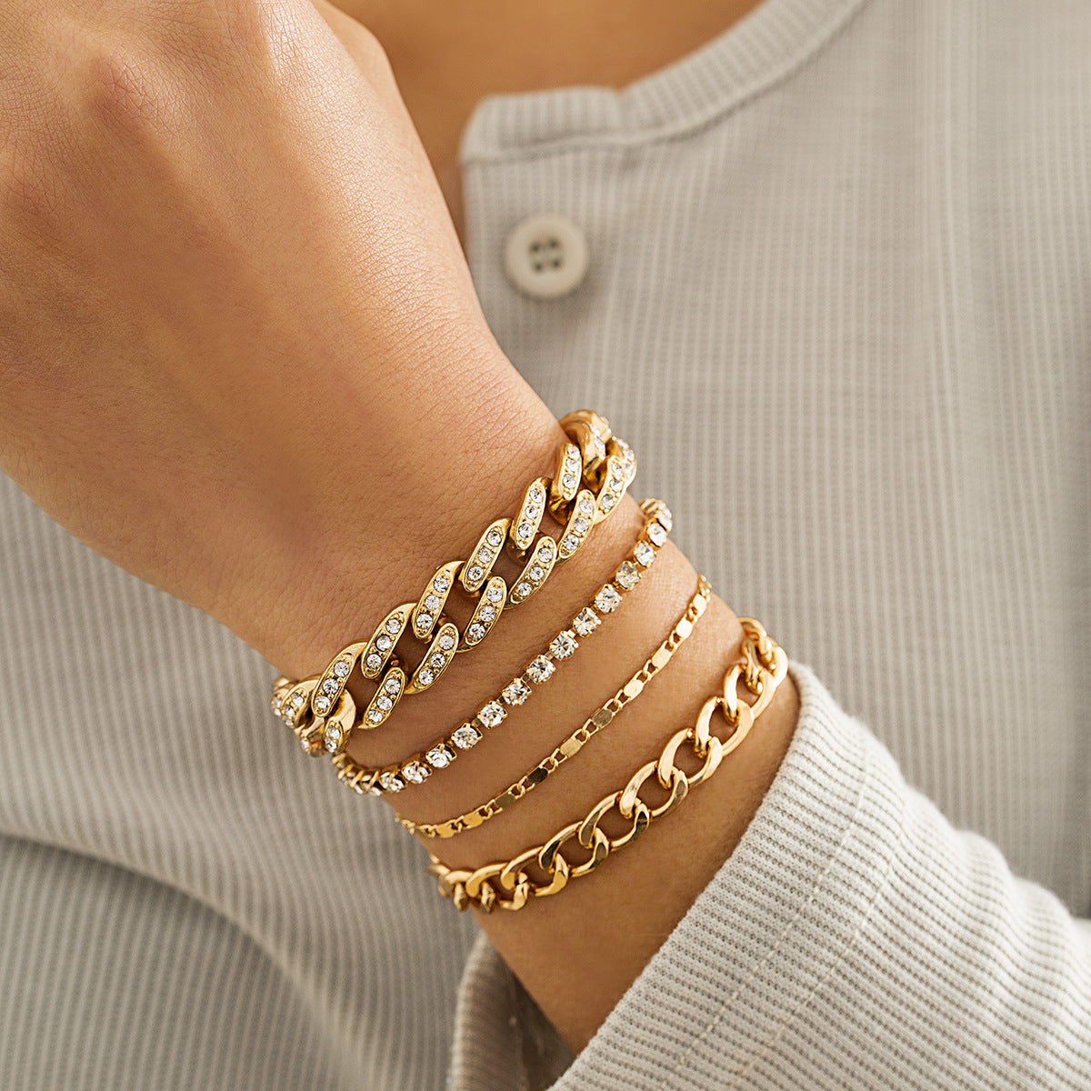 Arzonai  jewelry retro wild snake bone chain bracelet female simple personality suit Cuban chain diamond bracelet