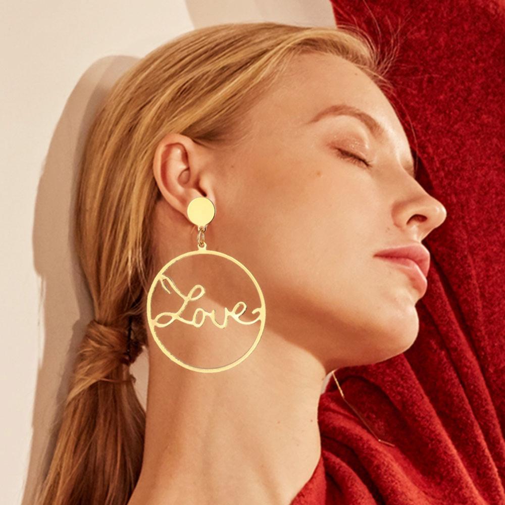Arzonai hot style big circle earrings 2021 trendy personality geometric LOVE earrings female