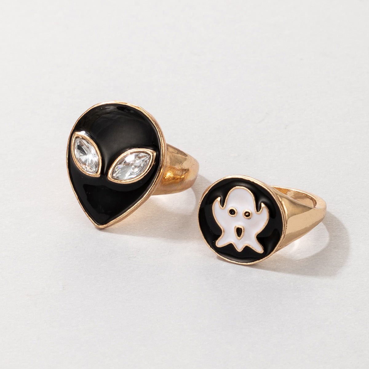 Arzonai ins wind new alien head ring personality black grimace dripping oil ring 2-piece exaggerated fashion ring