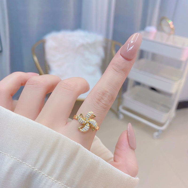 Arzonai Rotating ring vibrato with the same micro-inlaid zircon four-leaf clover rotating ring buckle adjustable creative damping ring
