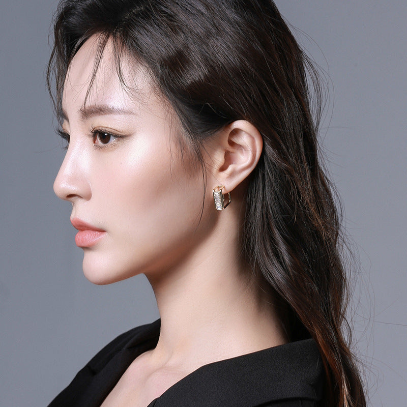 Arzonai  simple geometric earrings temperament atmosphere light luxury 2022 new trendy earrings for Girls