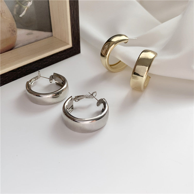 Arzonai Silver Needle European and American Minimalist Personality Big Earring Metallic Mirror Earrings Trendy Simple Earrings