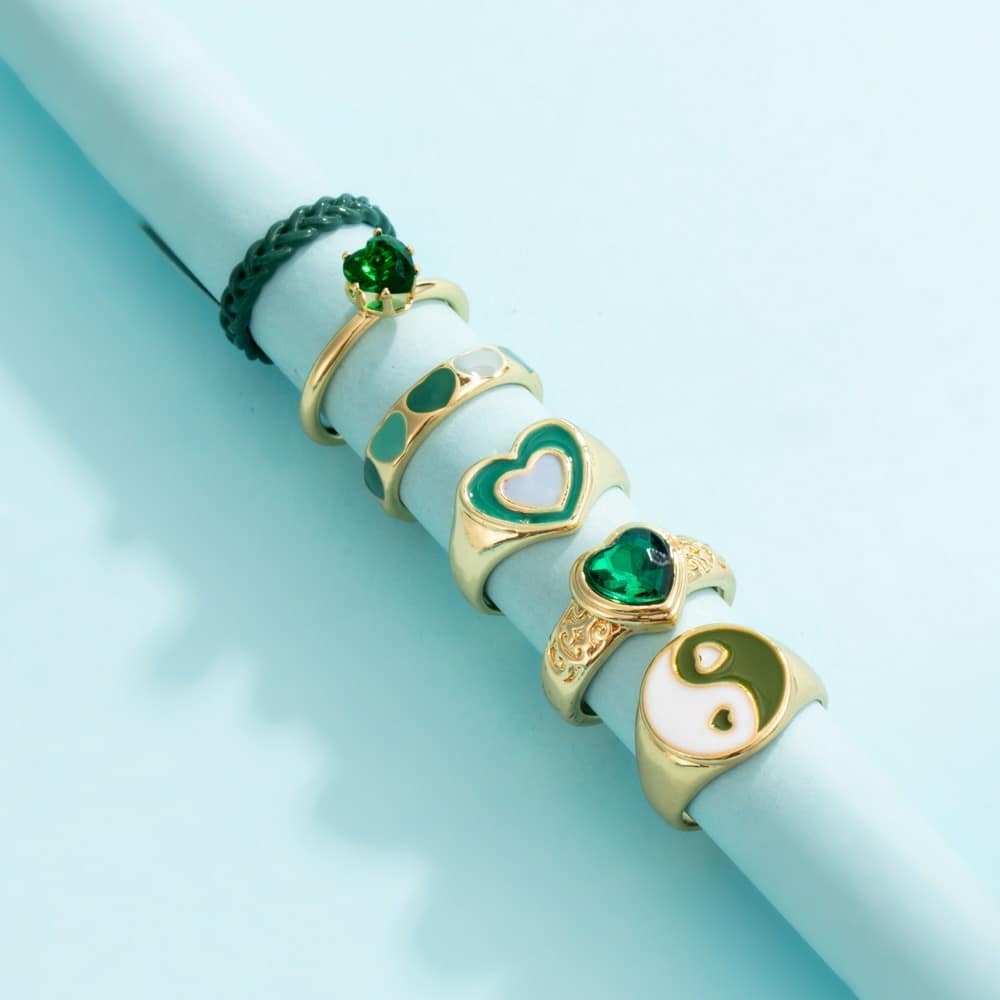 Arzonai Green Double Heart  Yin Yang Ring Set of 6 Rings