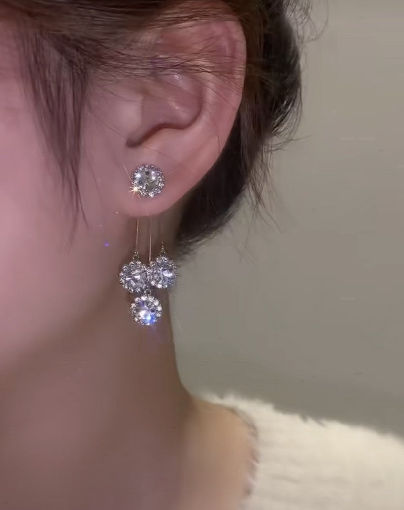 Arzonai two wearing diamond-encrusted flower earrings, Korean super fairy long earrings, temperament, high-end earrings for women and Girls